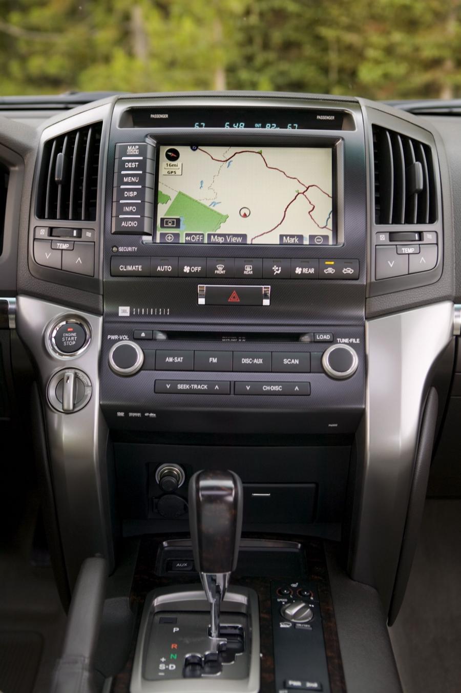  Toyota Land Cruiser 200 2009 года  (фото 21 из 83)
